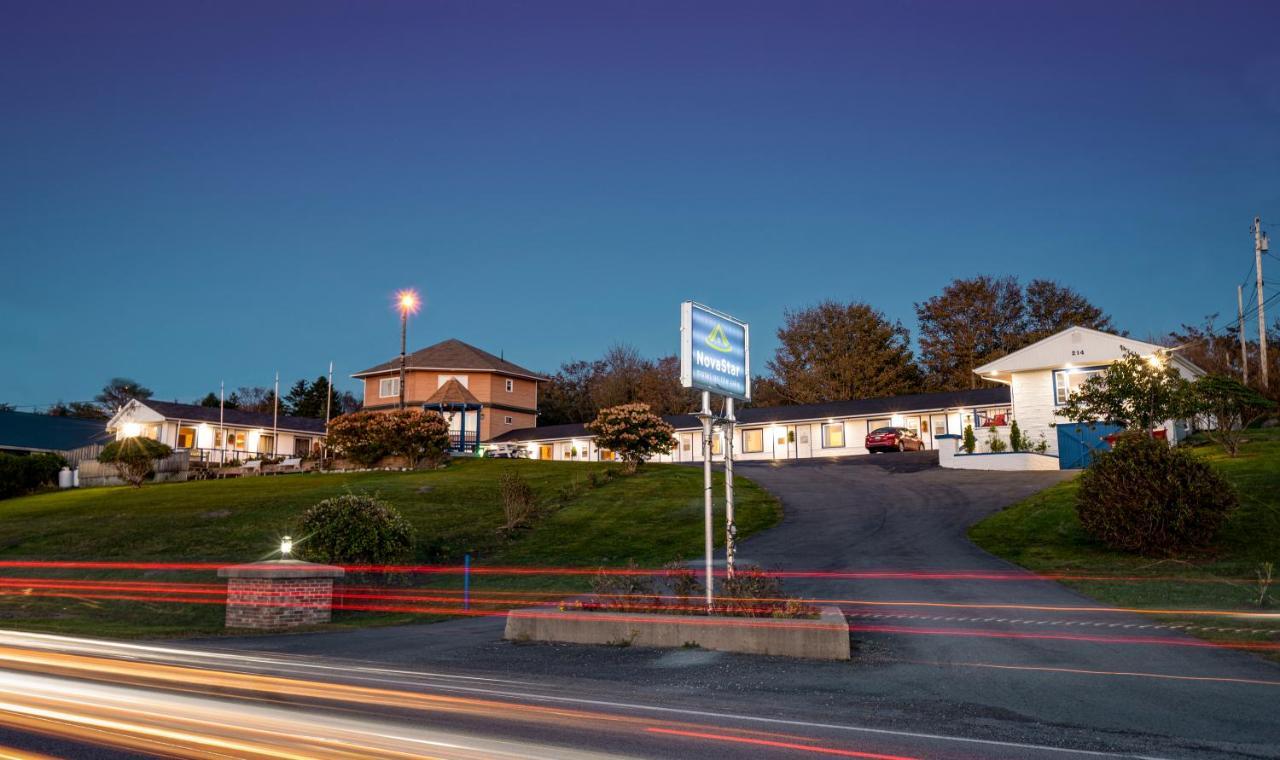 Novastar Motel On The Lake Yarmouth Exterior photo